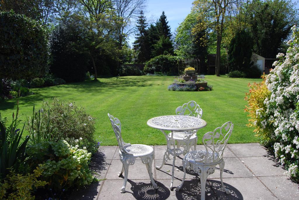 Little Manor Cheltenham Exterior foto